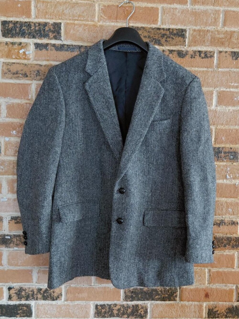 Vintage  Harris Tweed Dark Gray Herringbone  Sports Jacket